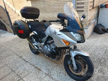Honda CBF 600 – 67.000 km – Valigie + Bauletto – M