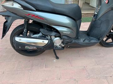 Honda SH 300 i