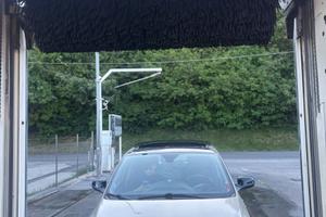 lancia y