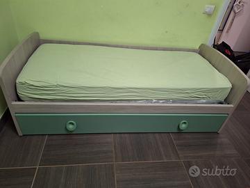 Letto con letto estraibile