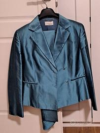 Completo elegante tailleur in seta azzurro