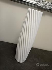 vaso bianco alto 46 cm 