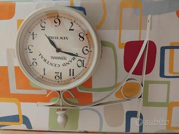 Orologio stile vintage