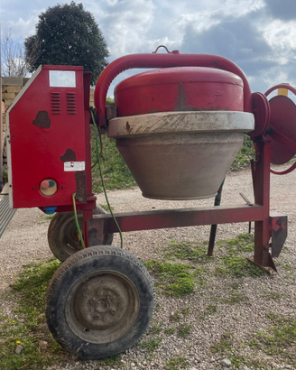 Betoniera con motore 220v