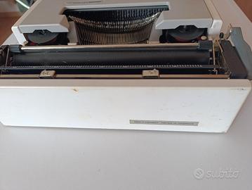 macchina da scrivere 