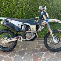 Husqvarna FE 350 Rockstar Edition