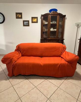 Set divano 3 posti + poltrona