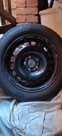 4 gomme invernali con cerchioni 
