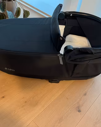 Cybex Navicella Priam Lux Carry Cot