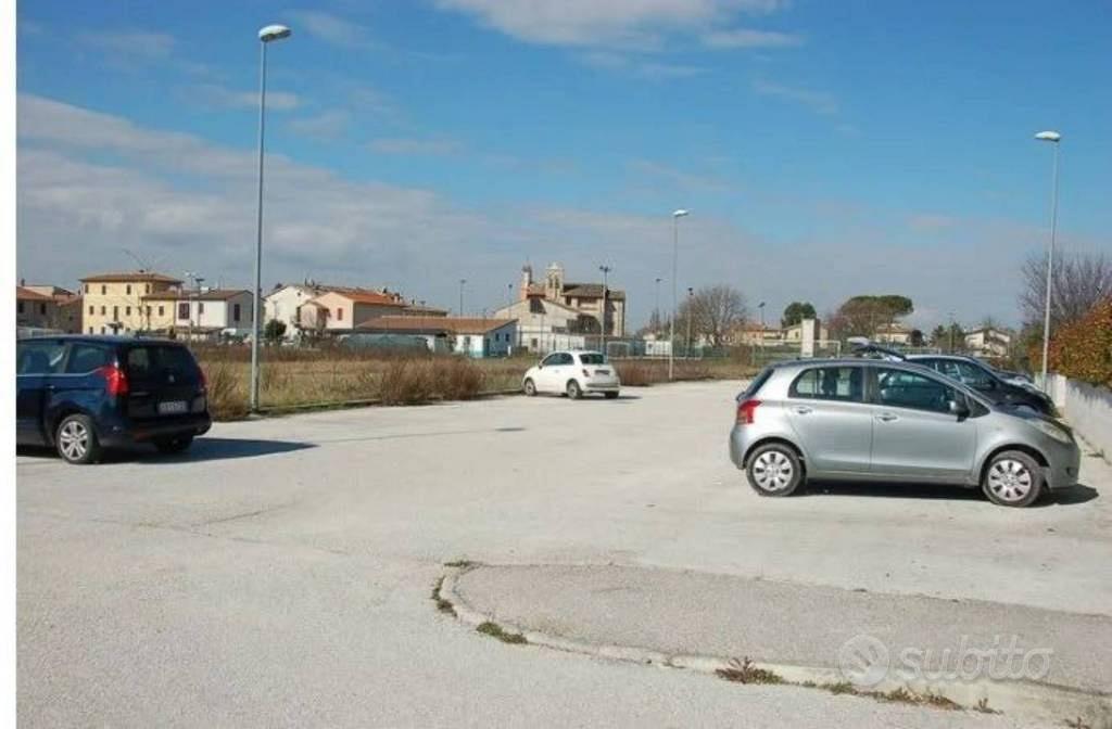 Immobile in asta di 6635 m² a Cannara - Altro