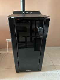 Idro stufa a pellet Laminox Idro