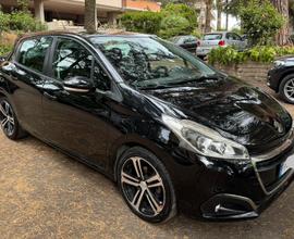 Peugeot 208 1.4 HDI Gt-Line Pack