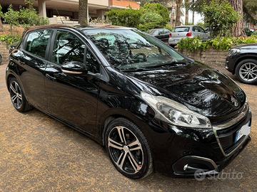 Peugeot 208 1.4 HDI Gt-Line Pack