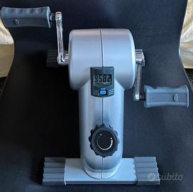 Mini cyclette/pedaliera €25
