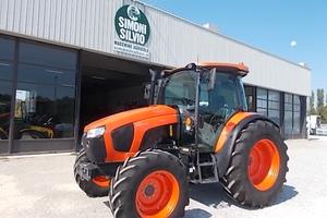 KUBOTA M5112 Hydraulic Shuttle