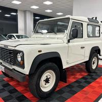 Land Rover Defender 90 2.5 Td5