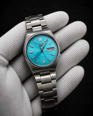 Vintage Seiko 5 Sport Tiffany Dial 7009 Day Date