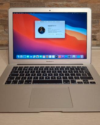 Macbook Air A1466, 2014 ,intel i7/8gb, batt. nuova