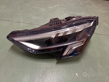 farò anteriore sx Audi A3