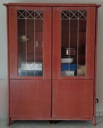 Vetrina + mobile basso in legno e rattan