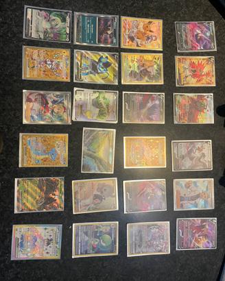 Carte POKEMON IN LOTTO
