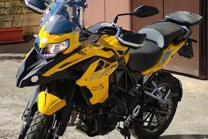 moto Benelli TRK 502 X
