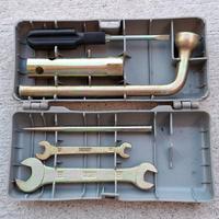 2 set attrezzi FIAT vintage 