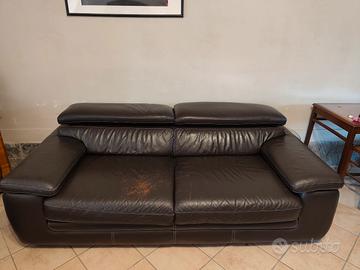 divano in vera pelle