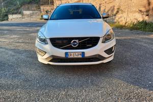 volvo XC 60  R- design 