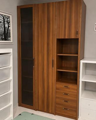 Mobili componibili da salotto in legno color noce