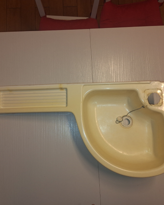 Lavello camper Rimor Superbrig