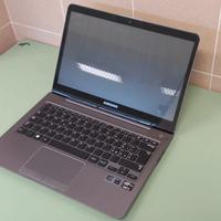 Laptop -Samsung Ultrabook Serie 5 Ultra - NP540U3C