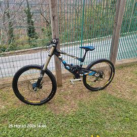 mtb full carbon