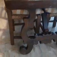 Tavolo in stile Toscano con sedie impagliate