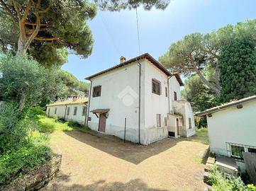 VILLA SINGOLA A VELLETRI