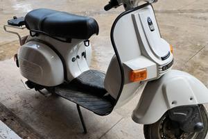 Vespa Bajaj 125 SL