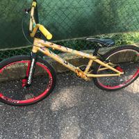 Bmx alluminio