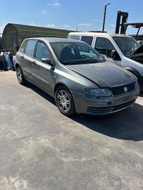 RICAMBI USATI AUTO FIAT Stilo S. Wagon 192A1000 Di