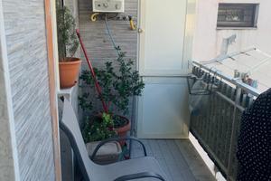 Appartamento con box e terrazzo e giardino