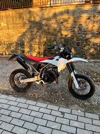 Fantic XM 50 2022 top nero 75cc