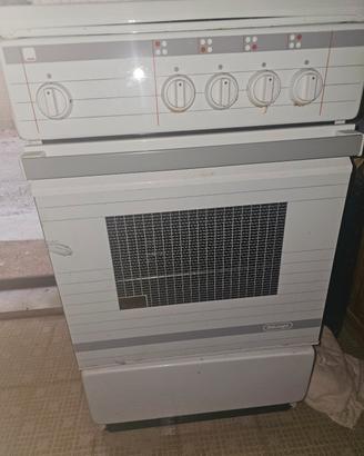 cucina Delonghi 4 fuochi + forno a gas