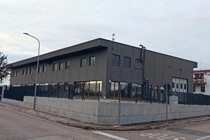 Immobile uso artigianale e uffici