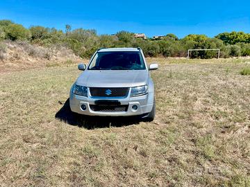 Suzuki grand vitara 2