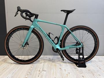Gravel - Bianchi Impulso RC Force AXS disc 2024