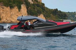 Gommone Panamera Yacht PY100 XL Hard Top