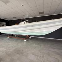 Gommone Led 32 con Mercruiser 8.2 V8 430 Hp