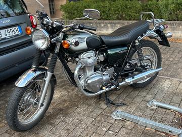 Moto Kawasaki w800