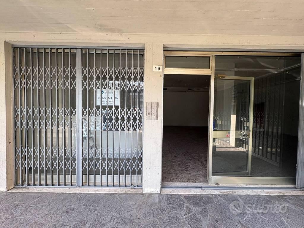 Immobile di 125 m² con 1 locale a San Giovanni in - Vista 2