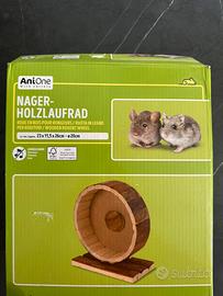 Ruota per criceti in legno