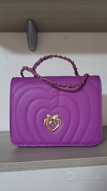 Mini bag viola fucsia trapuntata cuori catena trac